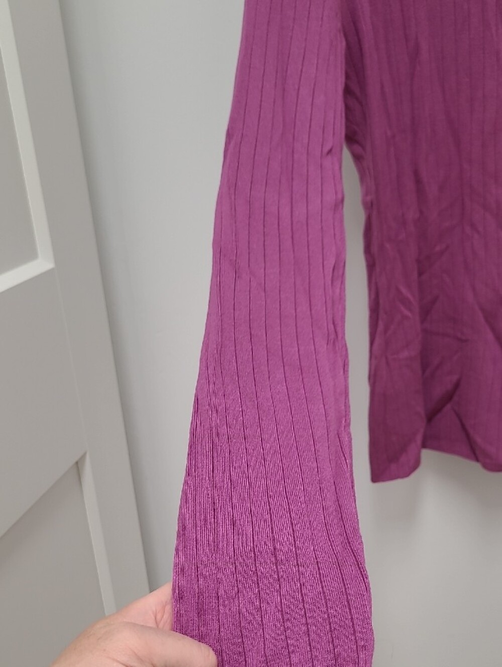 Danier Ribbed V-Neck Sweater in Raspberry - Picture 6 of 9